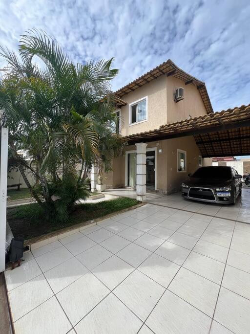 Casa Com Piscina, Churrasqueira E Ar Condicionado Em