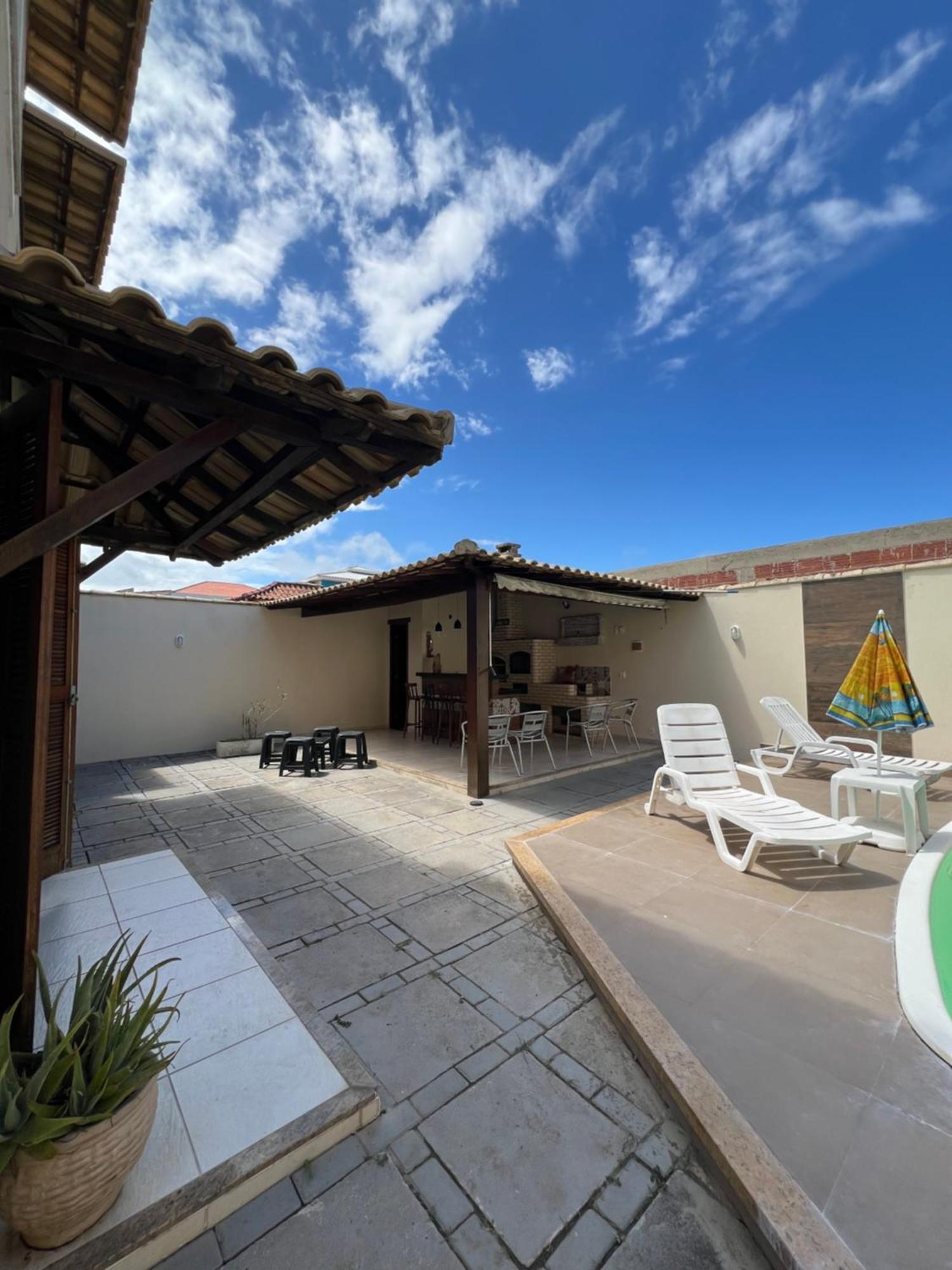 Casa Com Piscina, Churrasqueira E Ar Condicionado Em *